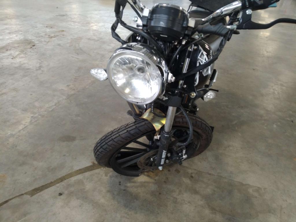 auction-nation-big-boy-superlight-200-four-stroke
