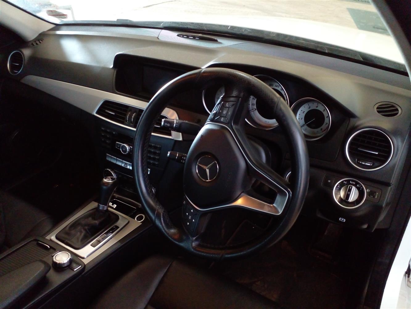 Auction Nation MERCEDESBENZ W204