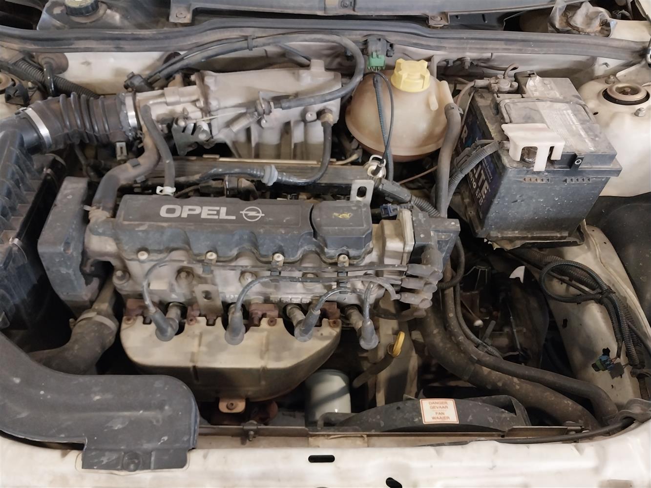 Auction Nation OPEL CORSA LITE 1.4I (INTRO 200103)