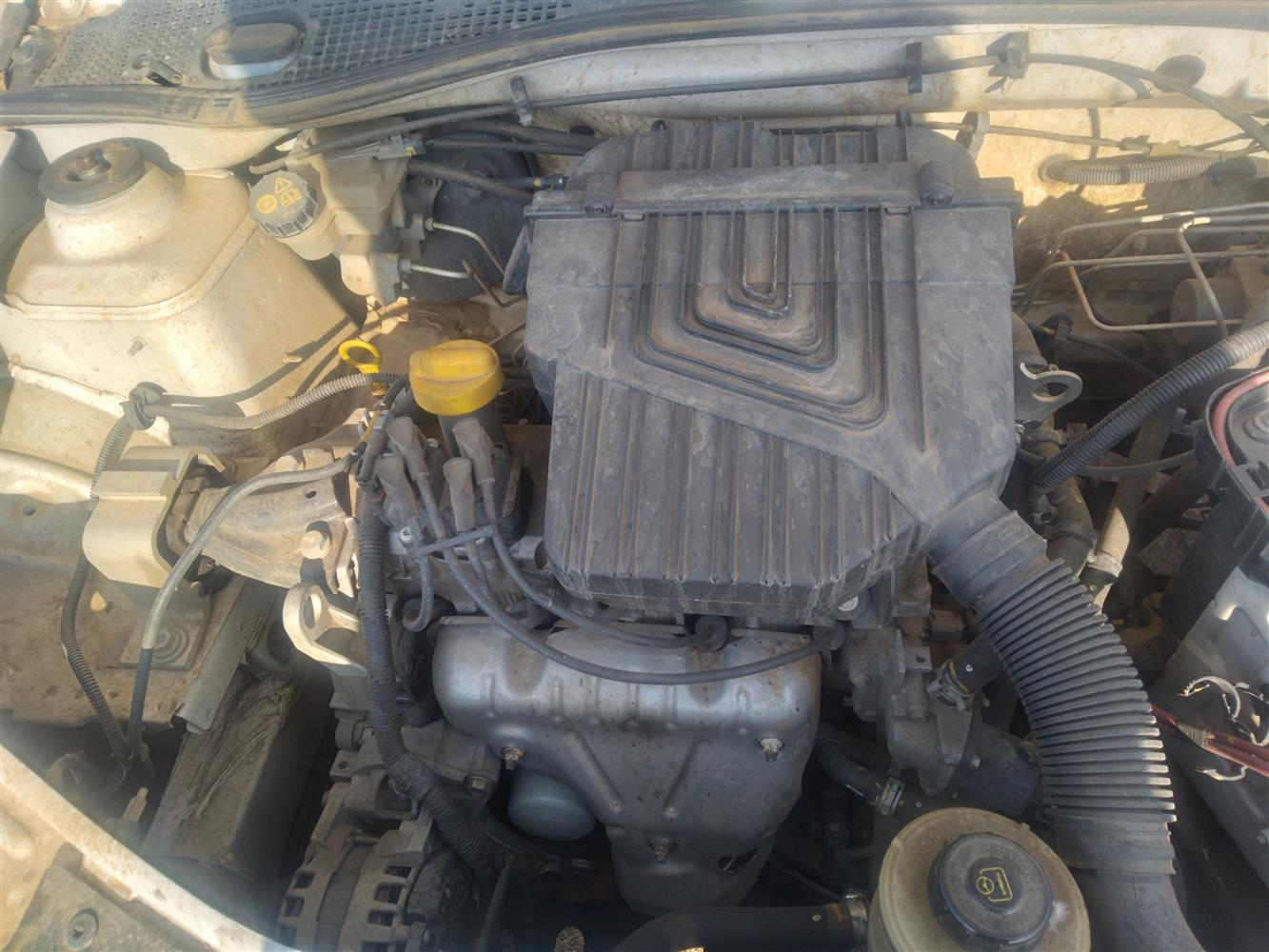 Auction Nation NISSAN NP 200