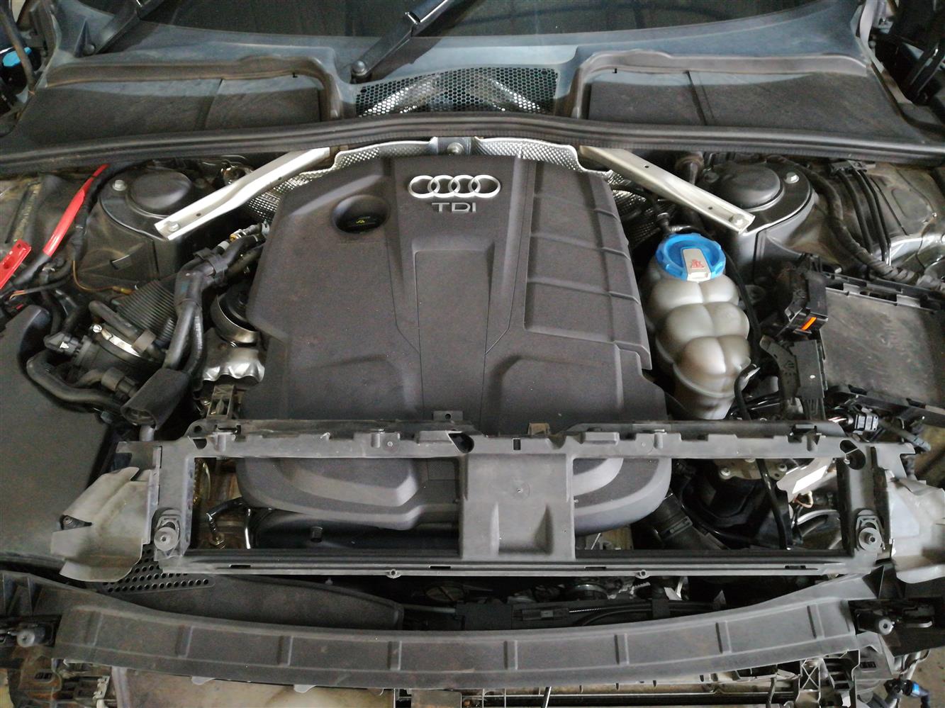 auction-nation-audi-a5-2-0-tdi-stronic-sport-40-tdi
