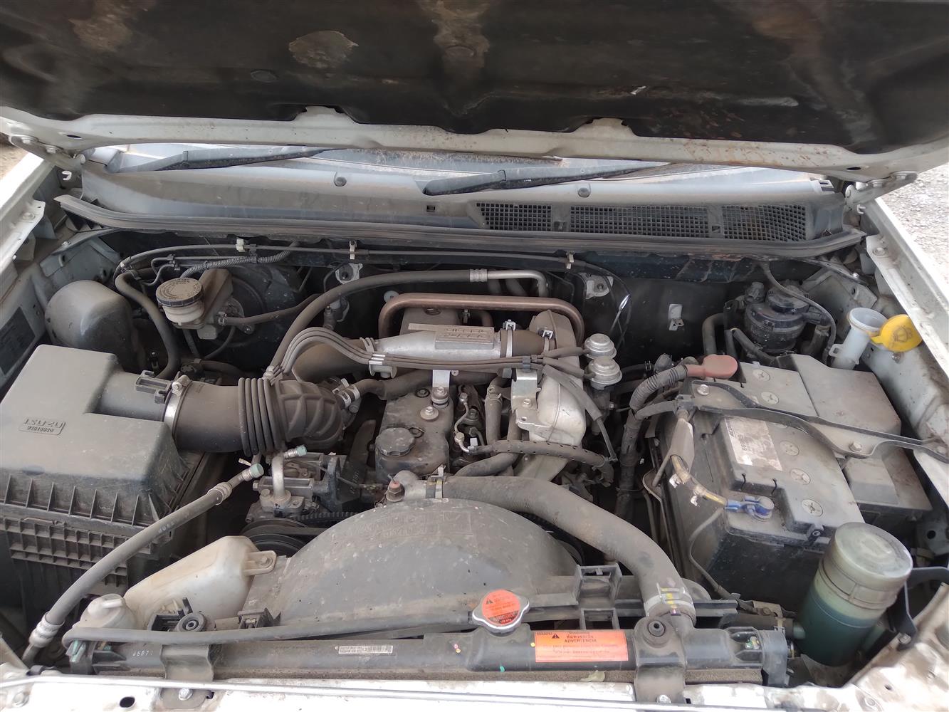 auction-nation-isuzu-kb-250d-leed-fleetside-p-u-s-c
