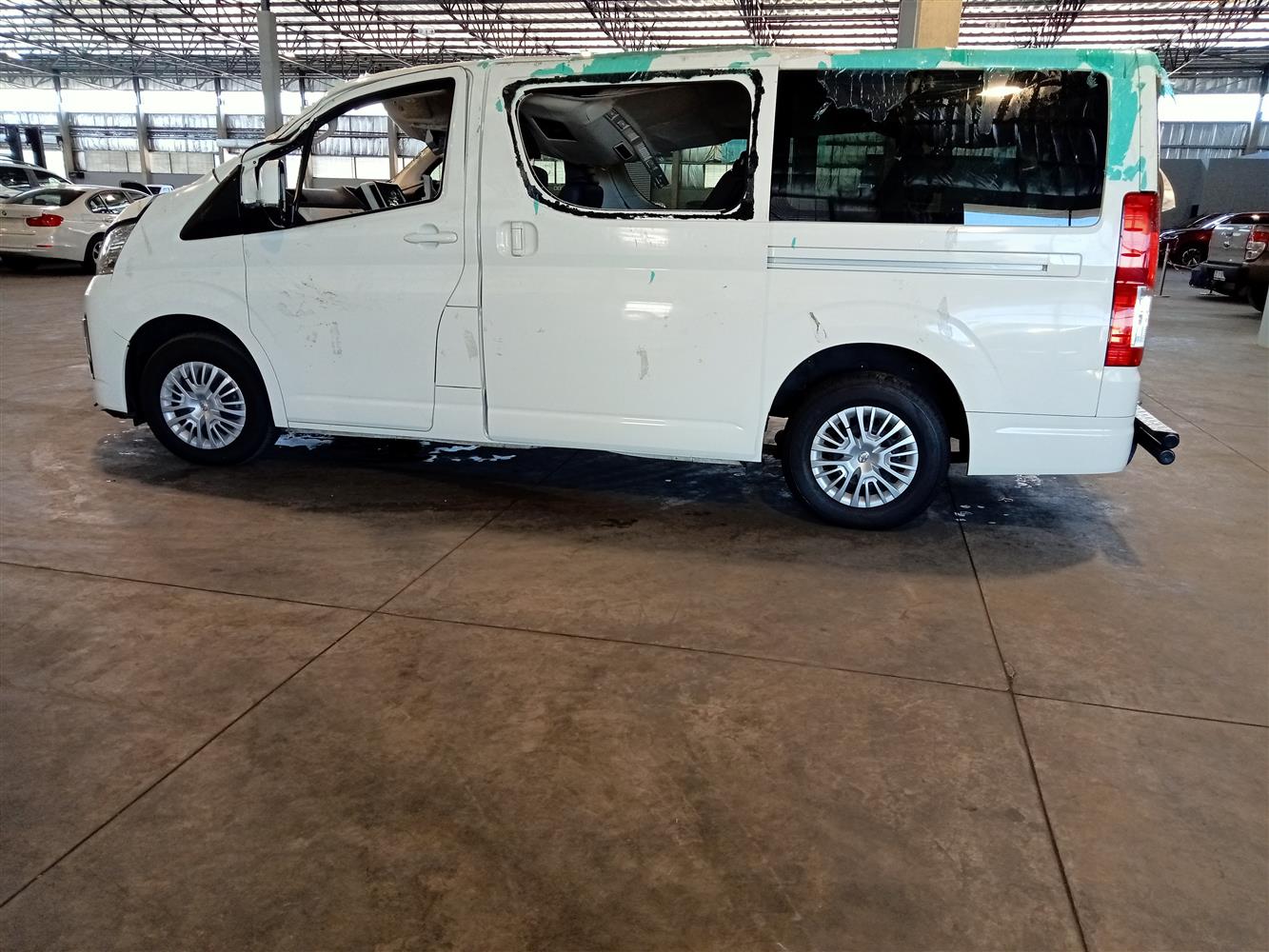Toyota Quantum Rear Auction Nation - TOYOTA QUANTUM