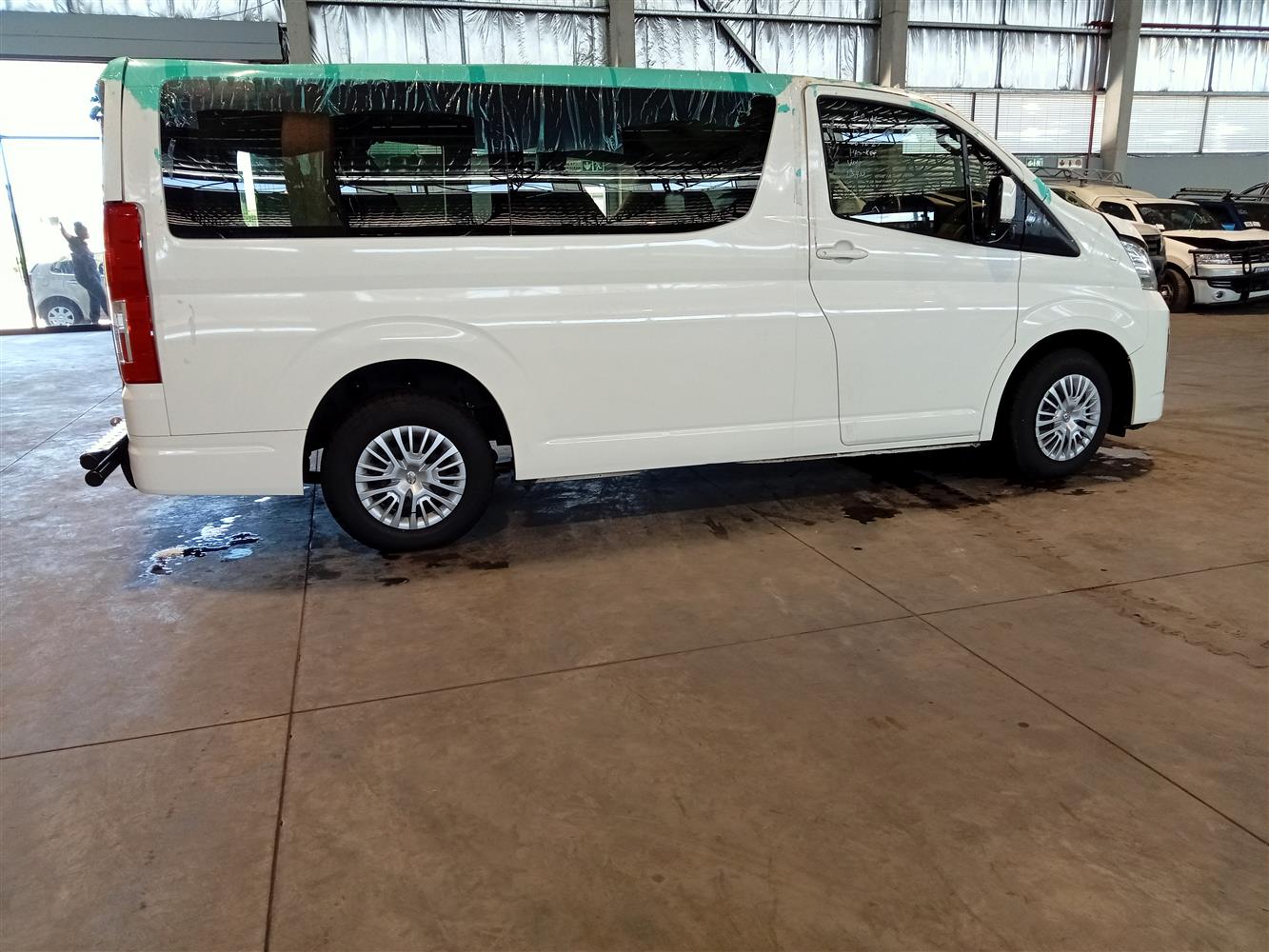 Auction Nation - TOYOTA QUANTUM