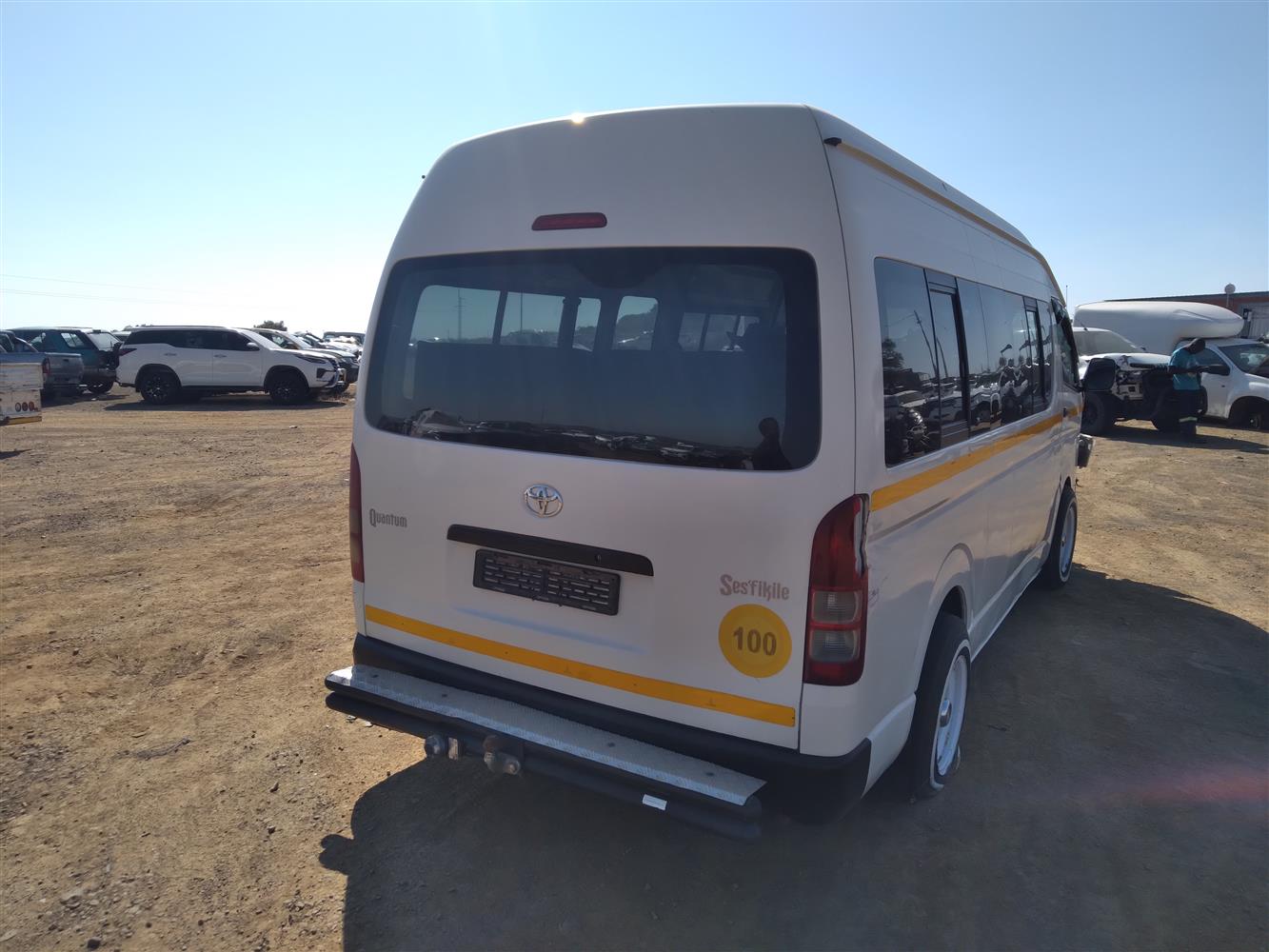 Toyota Quantum Rear Auction Nation - TOYOTA QUANTUM