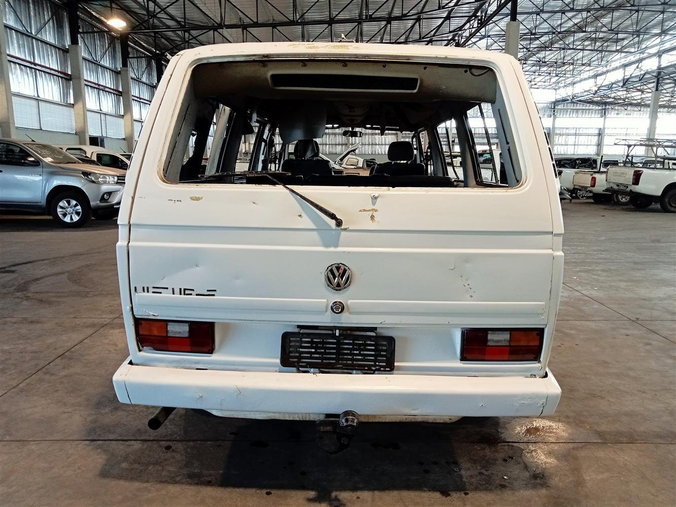Auction Nation - VOLKSWAGEN MICROBUS 2.3 P/S