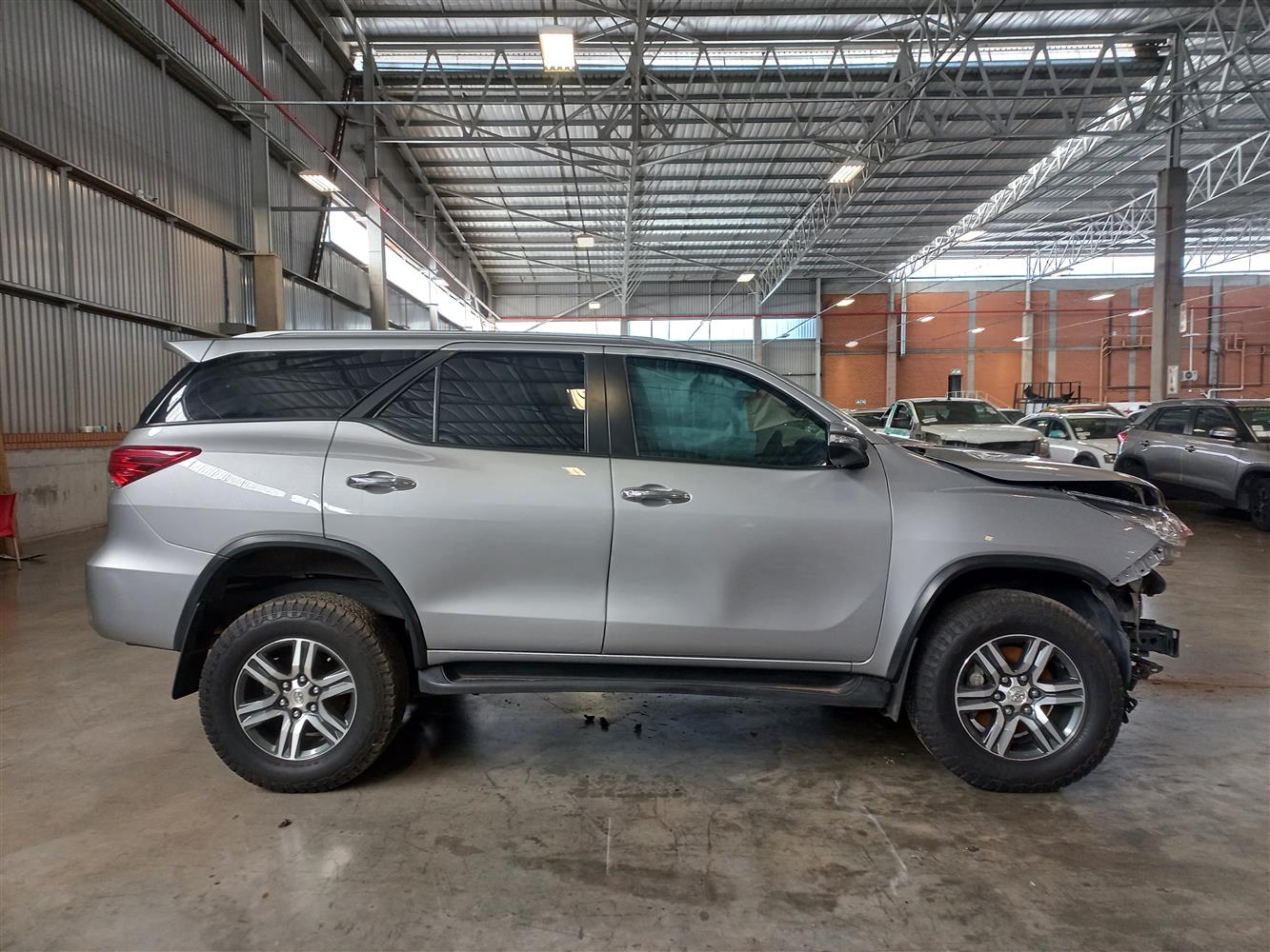 Auction Nation - TOYOTA FORTUNER 2.4GD-6 R/B A/T
