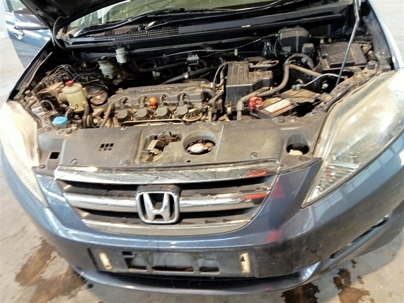 Auction Nation - HONDA FR-V 1.8i