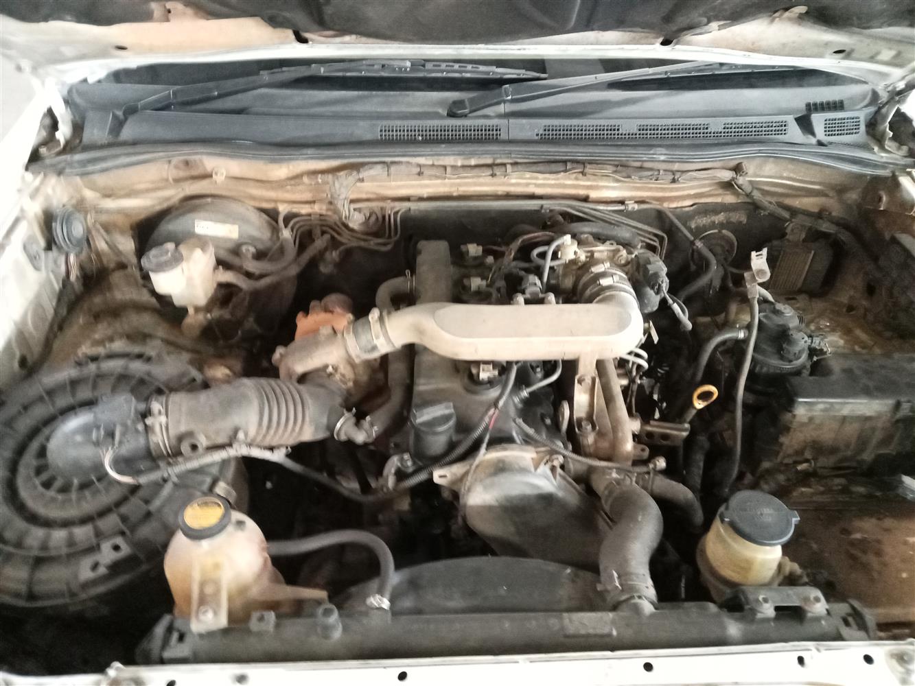 Auction Nation - TOYOTA HILUX 2.5D-4D SRX 4X4 P/U D/C