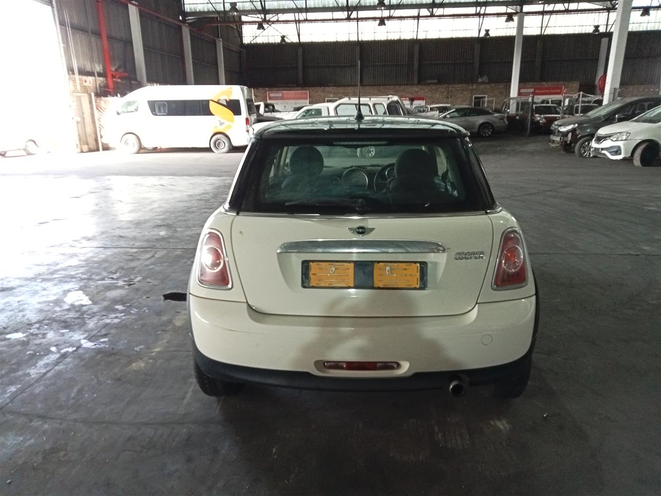 Thumback Mini Auction Nation - MINI MINI HATCHBACK