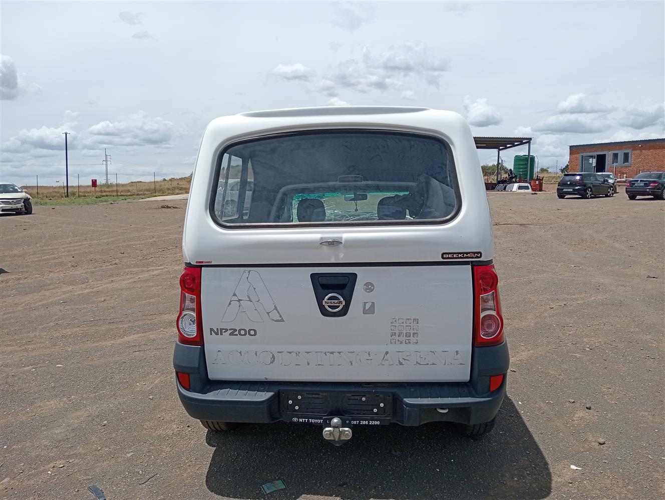 Np200 Rear Window Auction Nation - NISSAN NP200