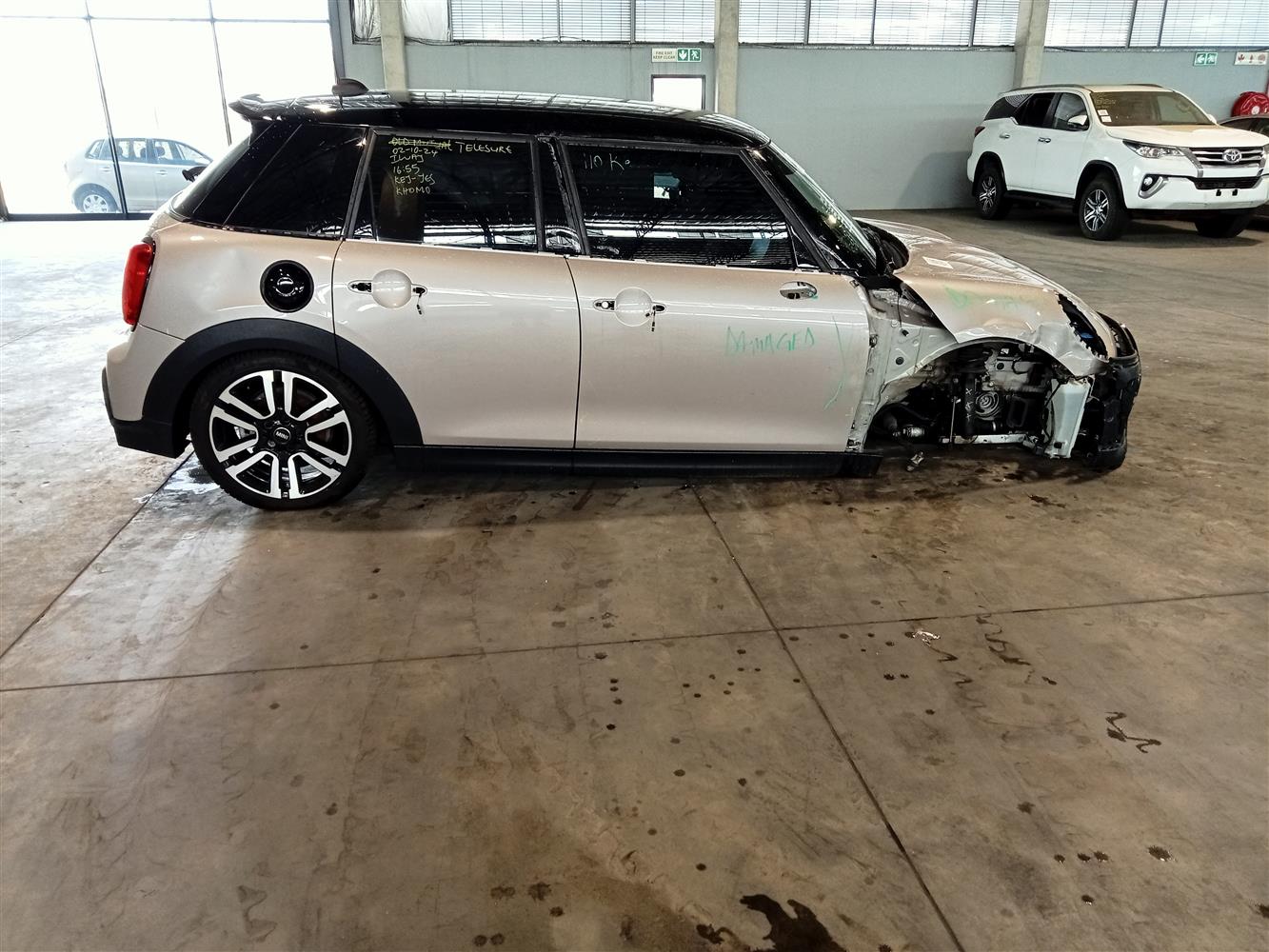 Auction Nation - MINI COOPER