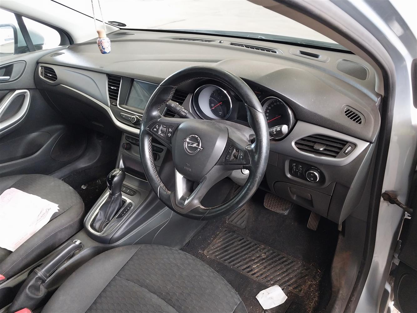 Auction Nation OPEL ASTRA 1 4T SPORT A T 5DR auction-nation-opel-astra-1-4t-sport-a-t-5dr
