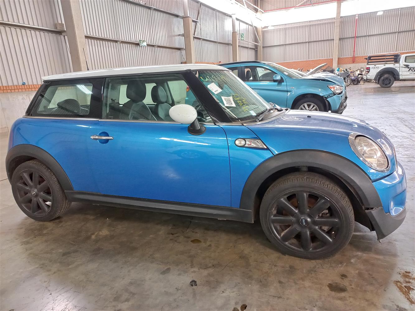 Auction Nation - MINI COOPER