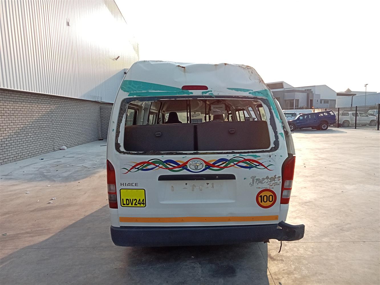 Hiace Rear View Auction Nation - TOYOTA HIACE