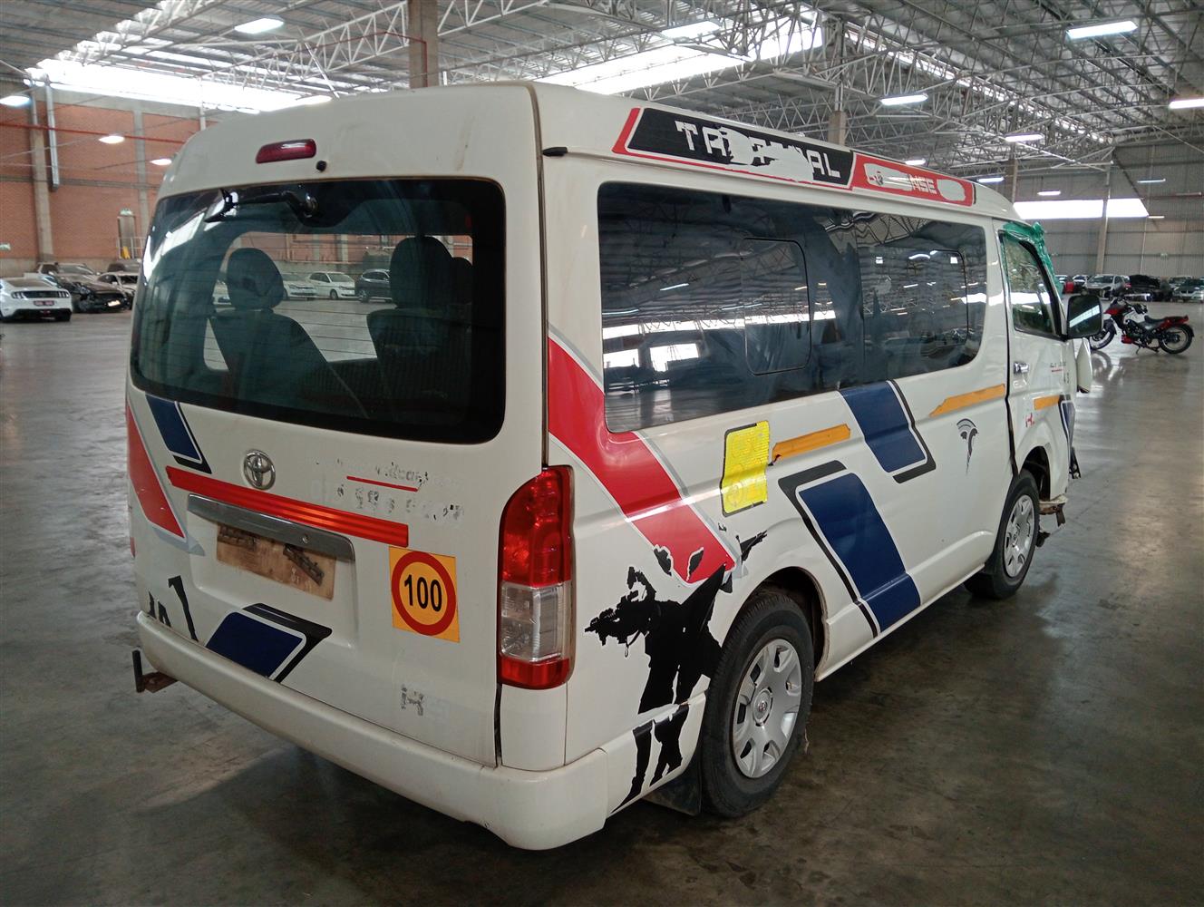 Toyota Quantum Rear Auction Nation - TOYOTA QUANTUM 2.5 D-4D 10 SEAT