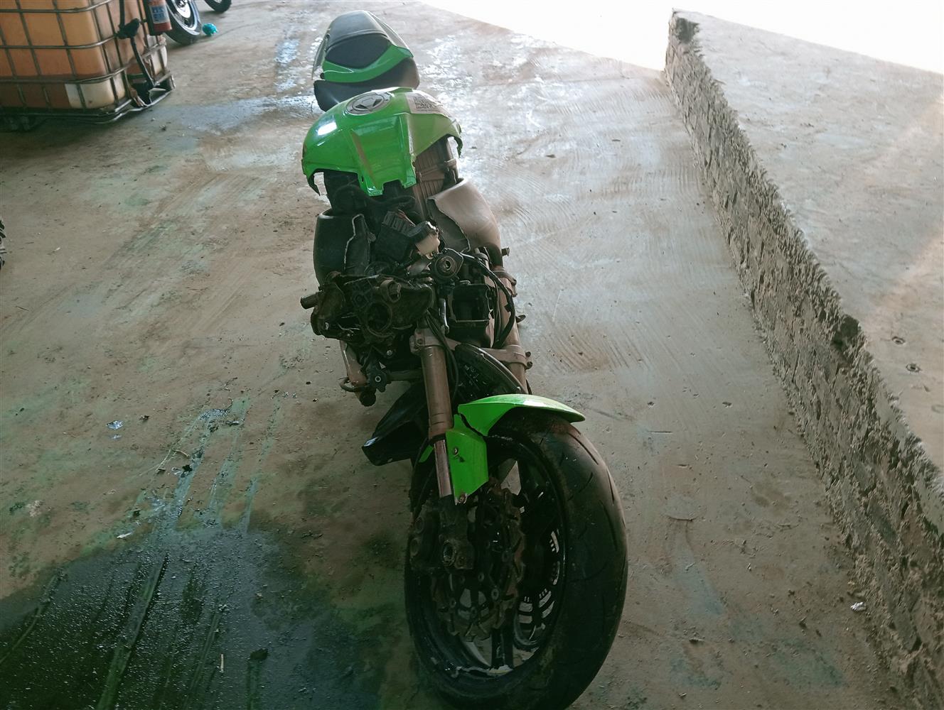 Auction Nation - KAWASAKI ZX-10 R