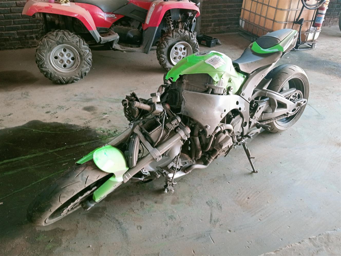 Auction Nation - KAWASAKI ZX-10 R