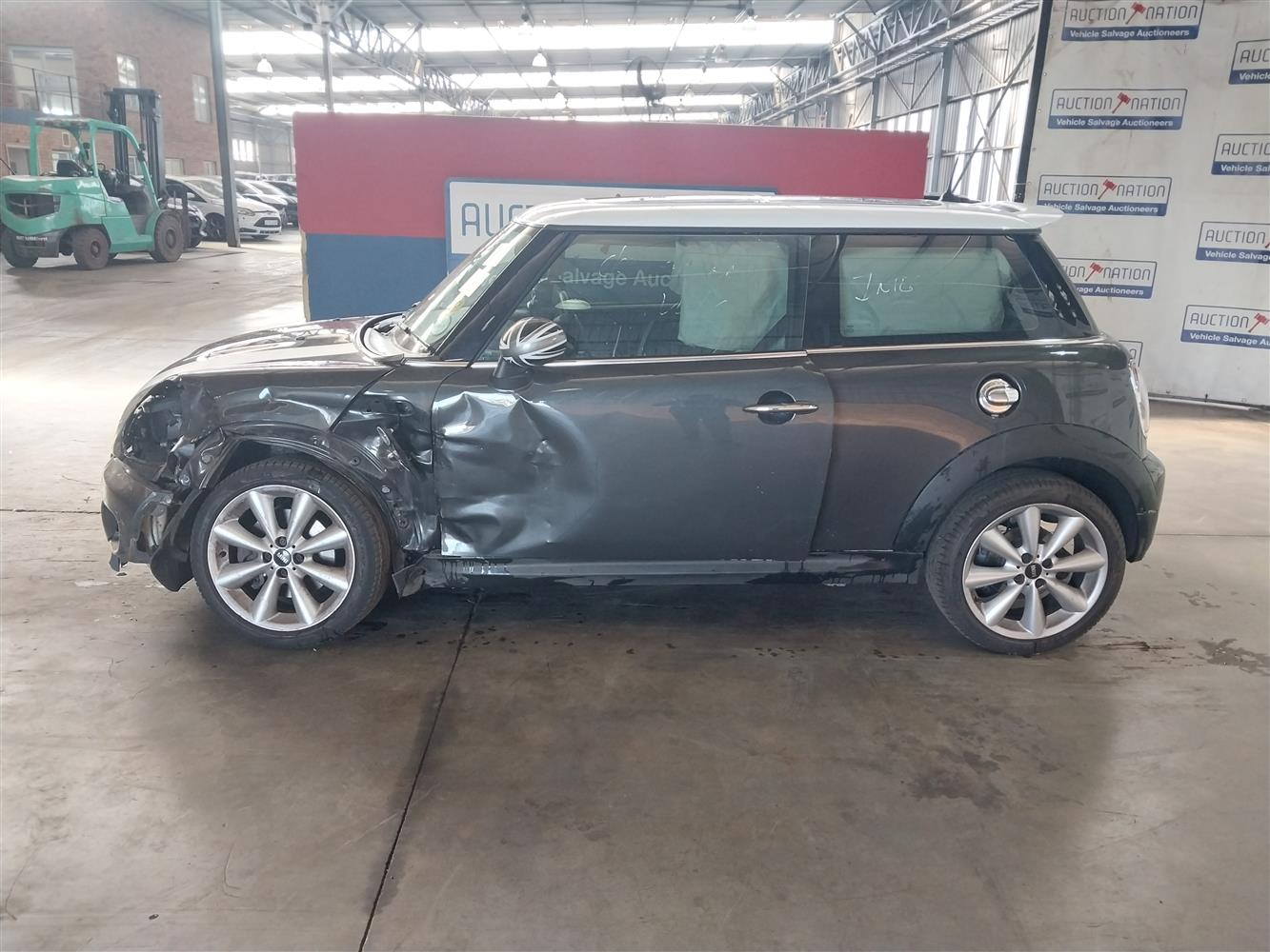 Auction Nation - MINI COOPER