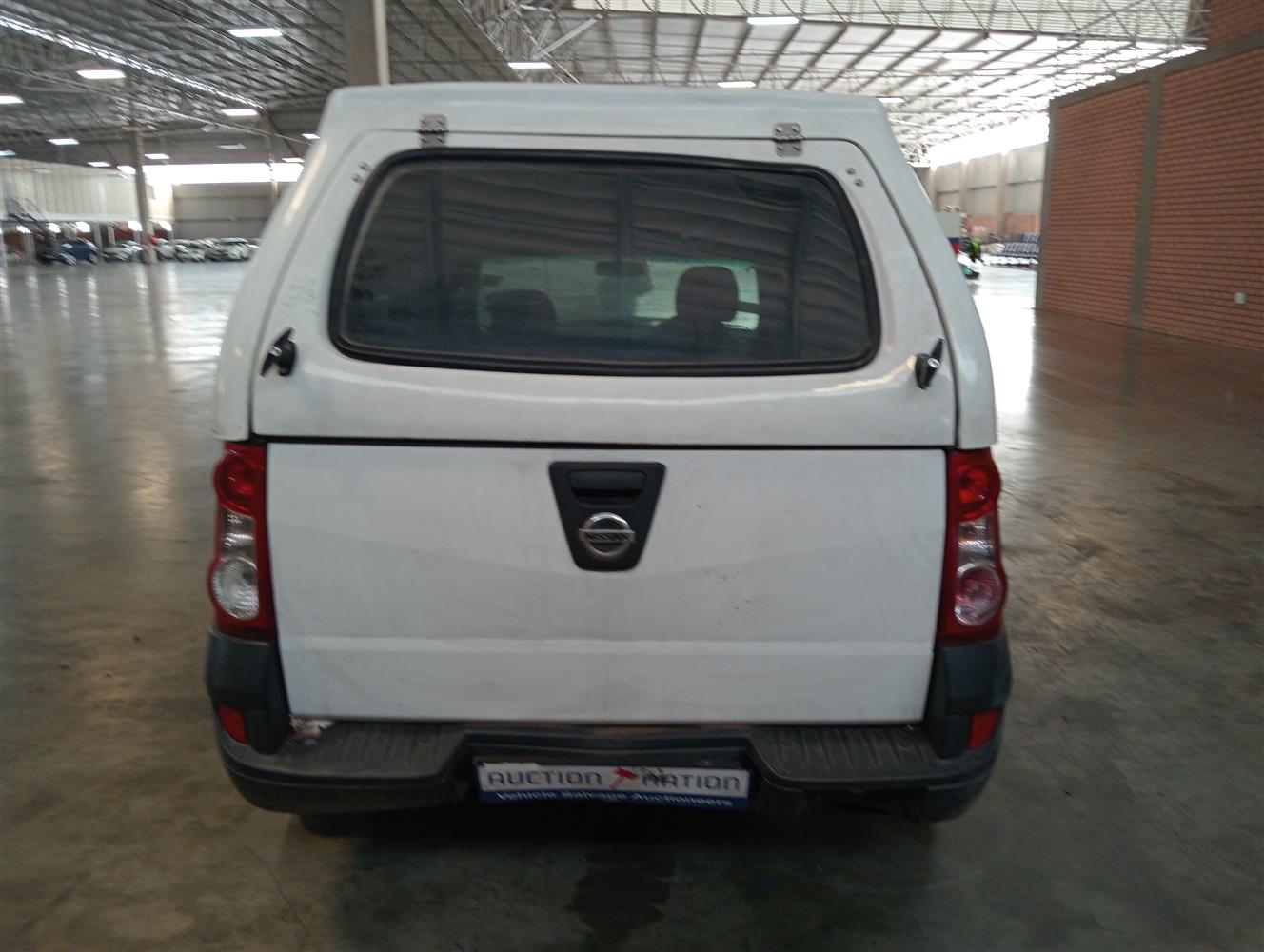 Np200 Rear Window Auction Nation - NISSAN NP200