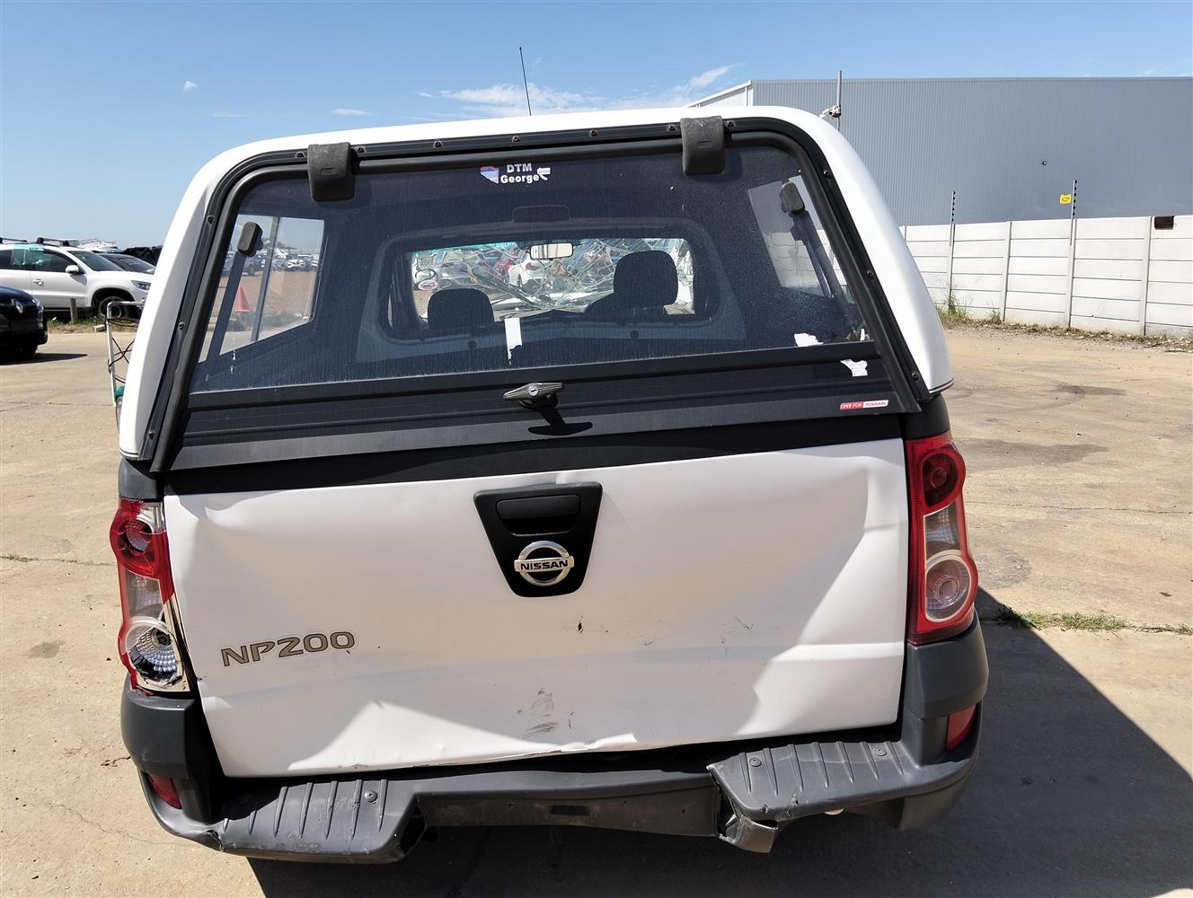 Auction Nation - NISSAN NP 200