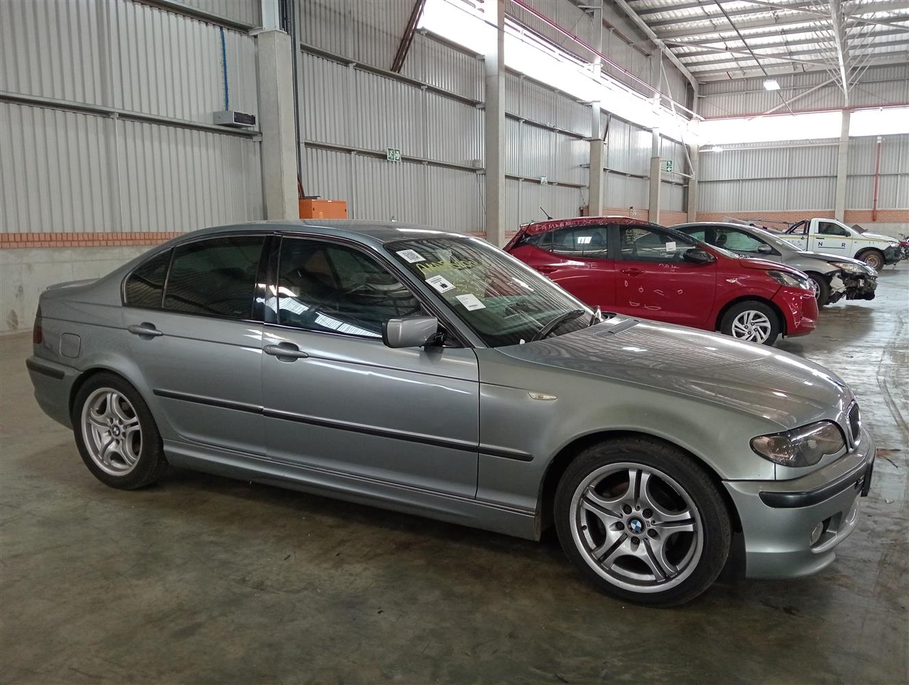 Auction Nation - BMW 320i SERIES