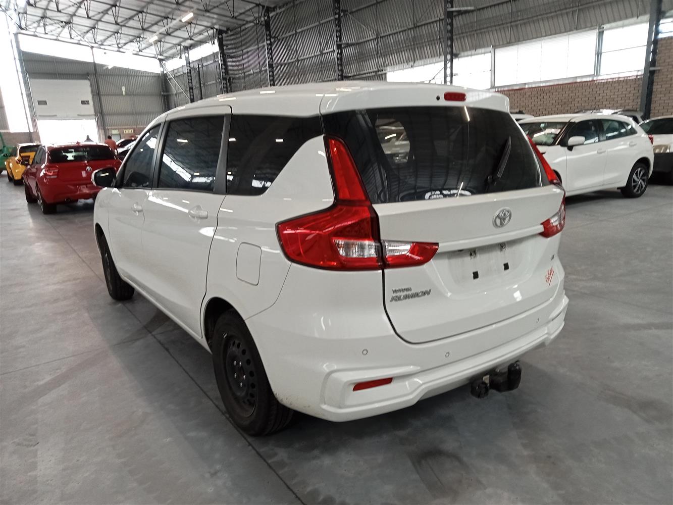 Auction Nation - TOYOTA RUMION