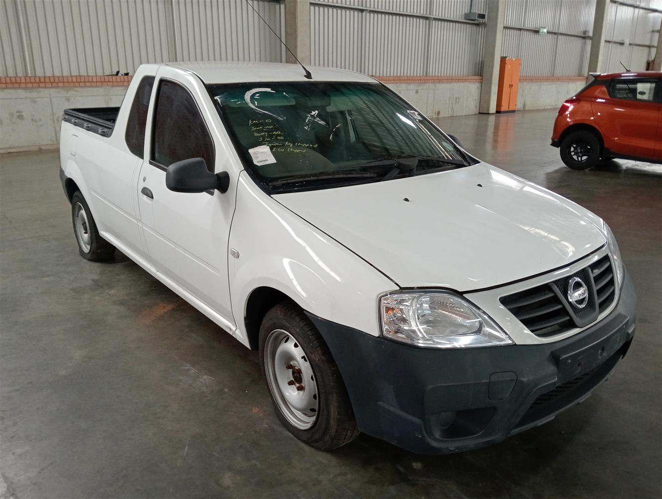 Auction Nation - NISSAN NP 200