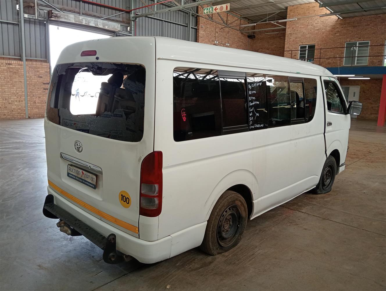 Toyota Quantum Rear Auction Nation - TOYOTA QUANTUM