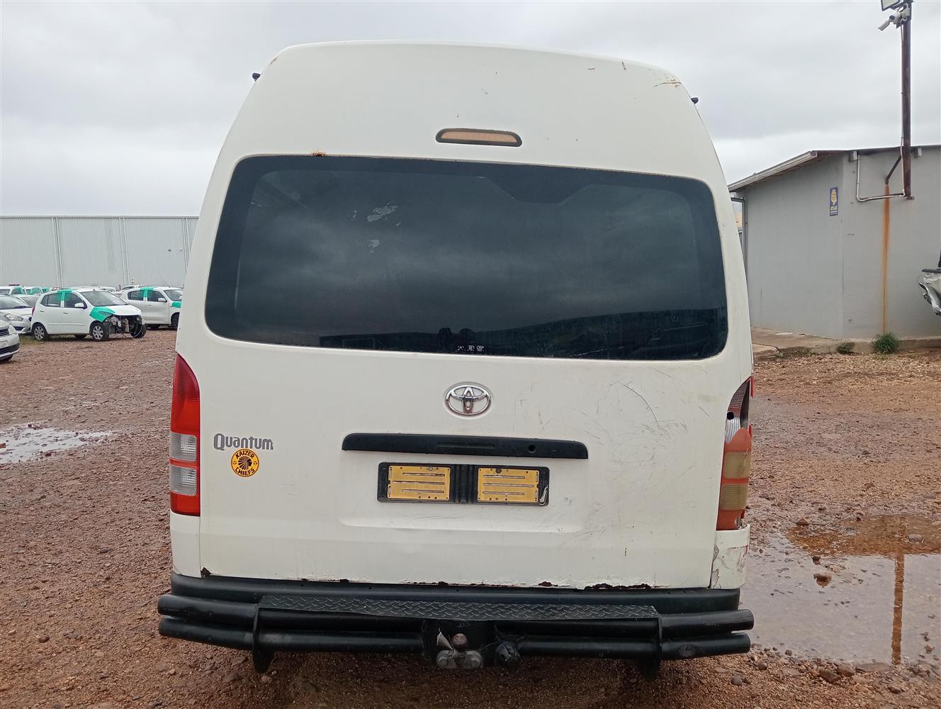 Toyota Quantum Rear Auction Nation - TOYOTA QUANTUM