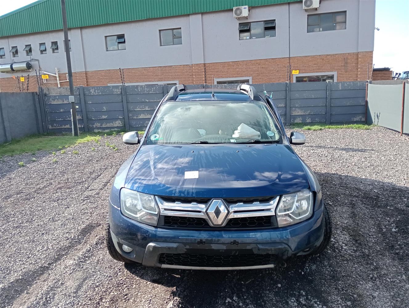 Duster Frame Auction Nation - RENAULT DUSTER