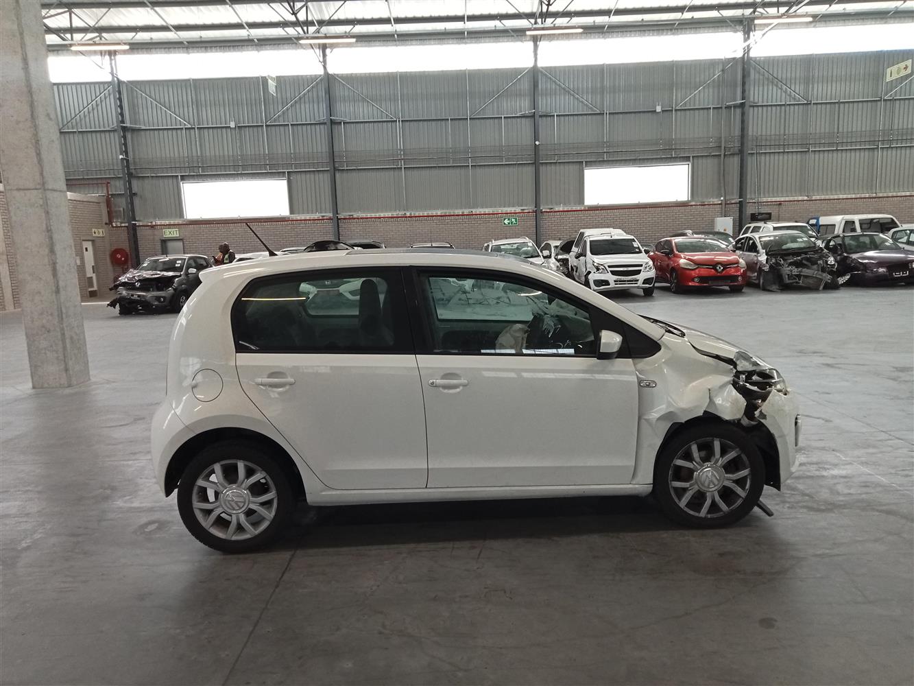 Auction Nation - VOLKSWAGEN [UP!] 1.0 MOVE UP!
