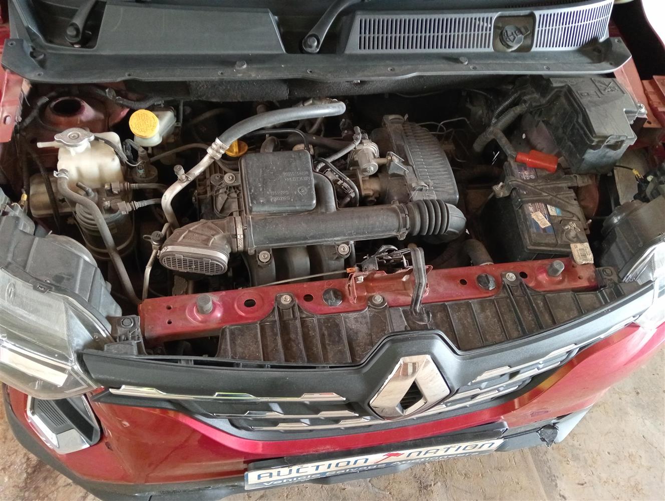 Auction Nation - RENAULT TRIBER