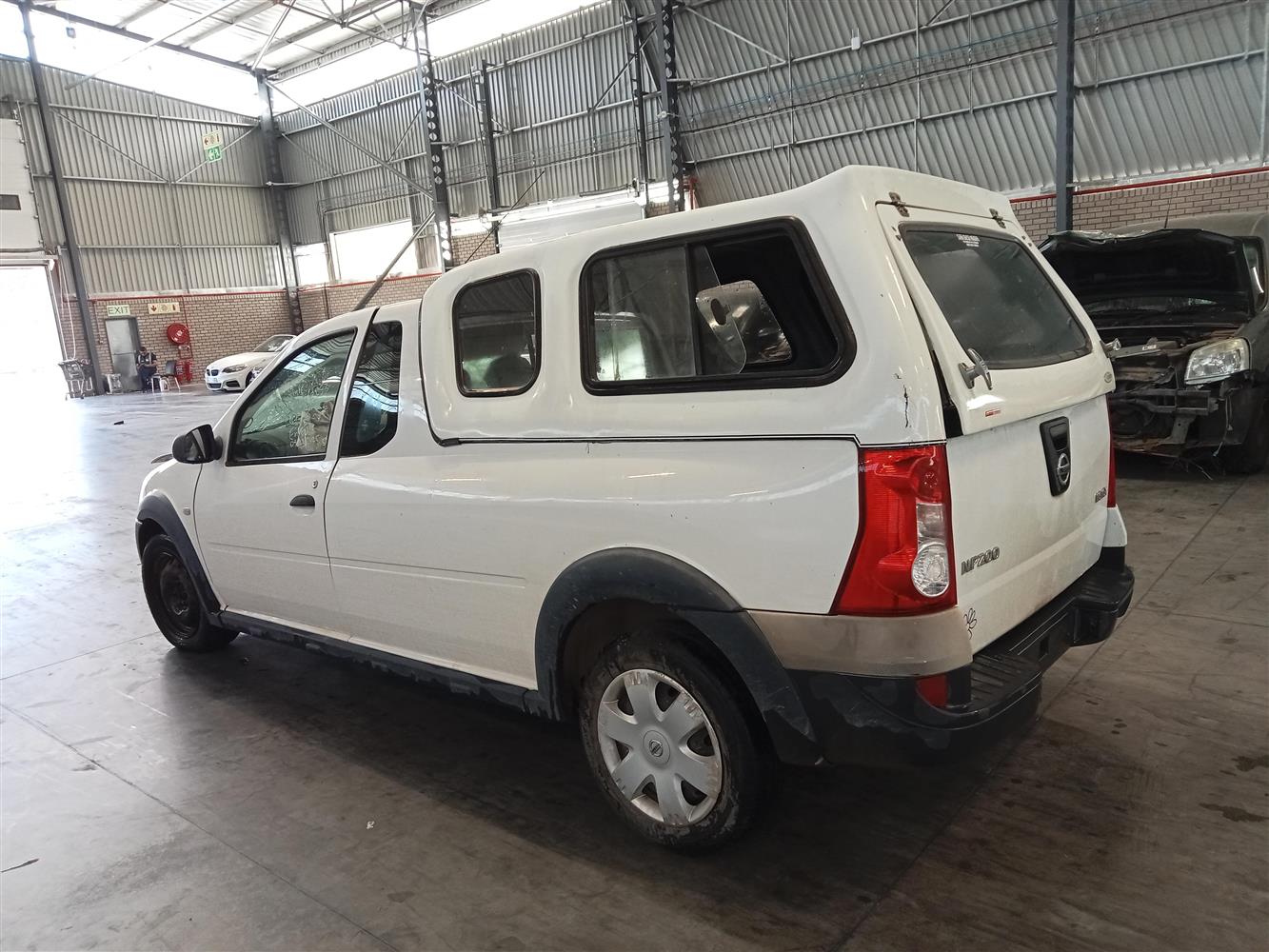 Np200 Rear Window Auction Nation - NISSAN NP200 1.6