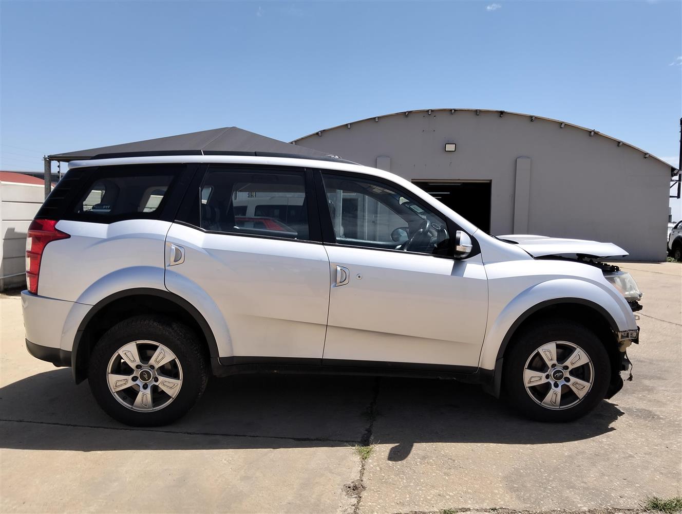 Xuv 500 Rexton Auction Nation - MAHINDRA XUV 500 RHD