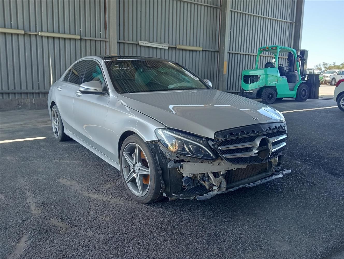 Auction Nation - MERCEDES-BENZ C200