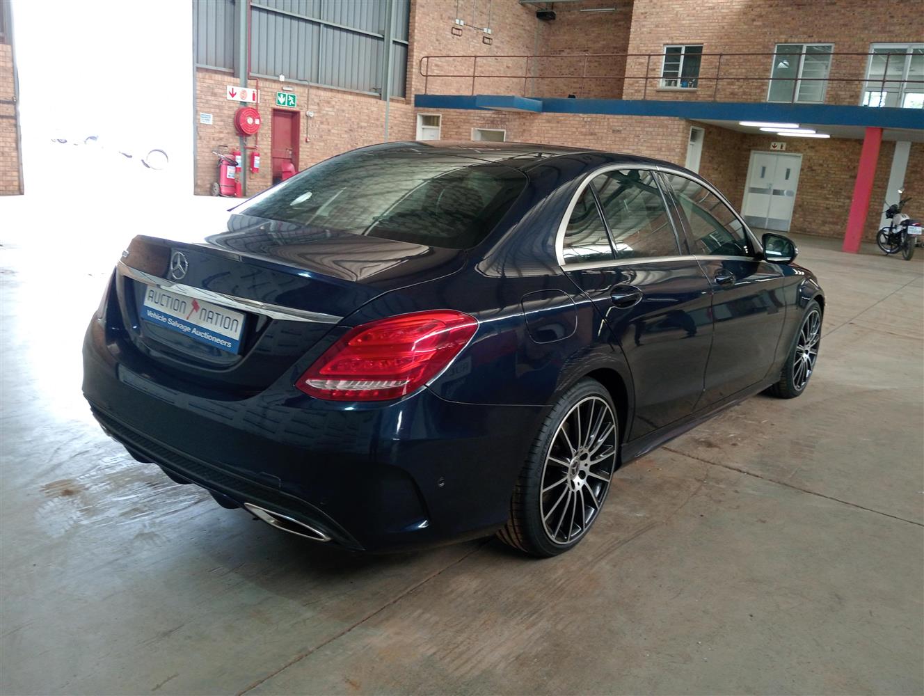 Auction Nation - MERCEDES-BENZ C200