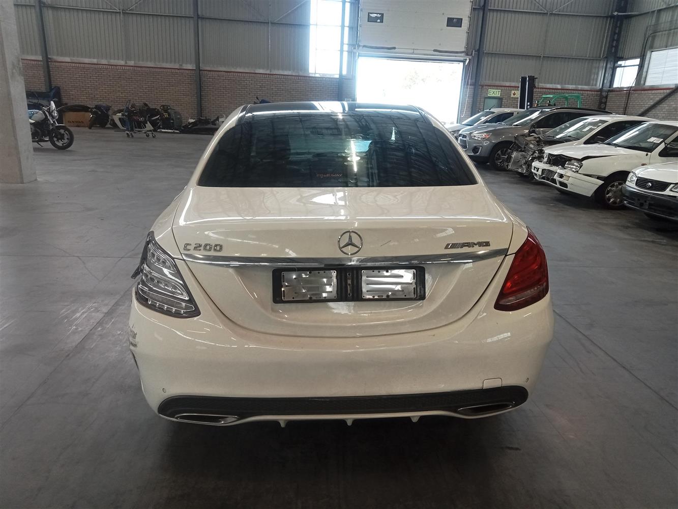 Auction Nation - MERCEDES-BENZ C200
