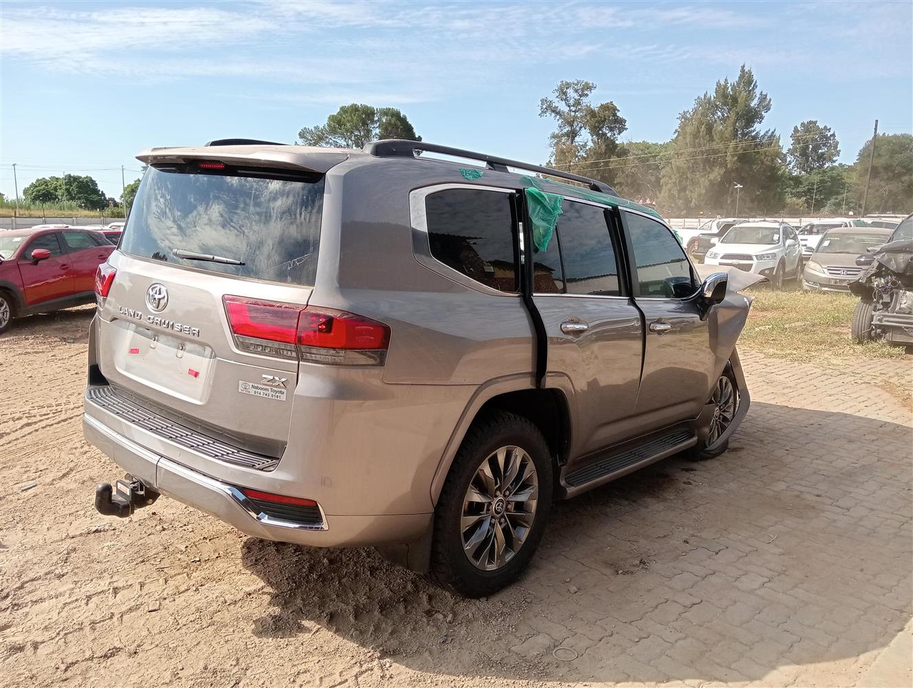 Auction Nation - TOYOTA LANDCRUISER 300 V6 3.3D ZX