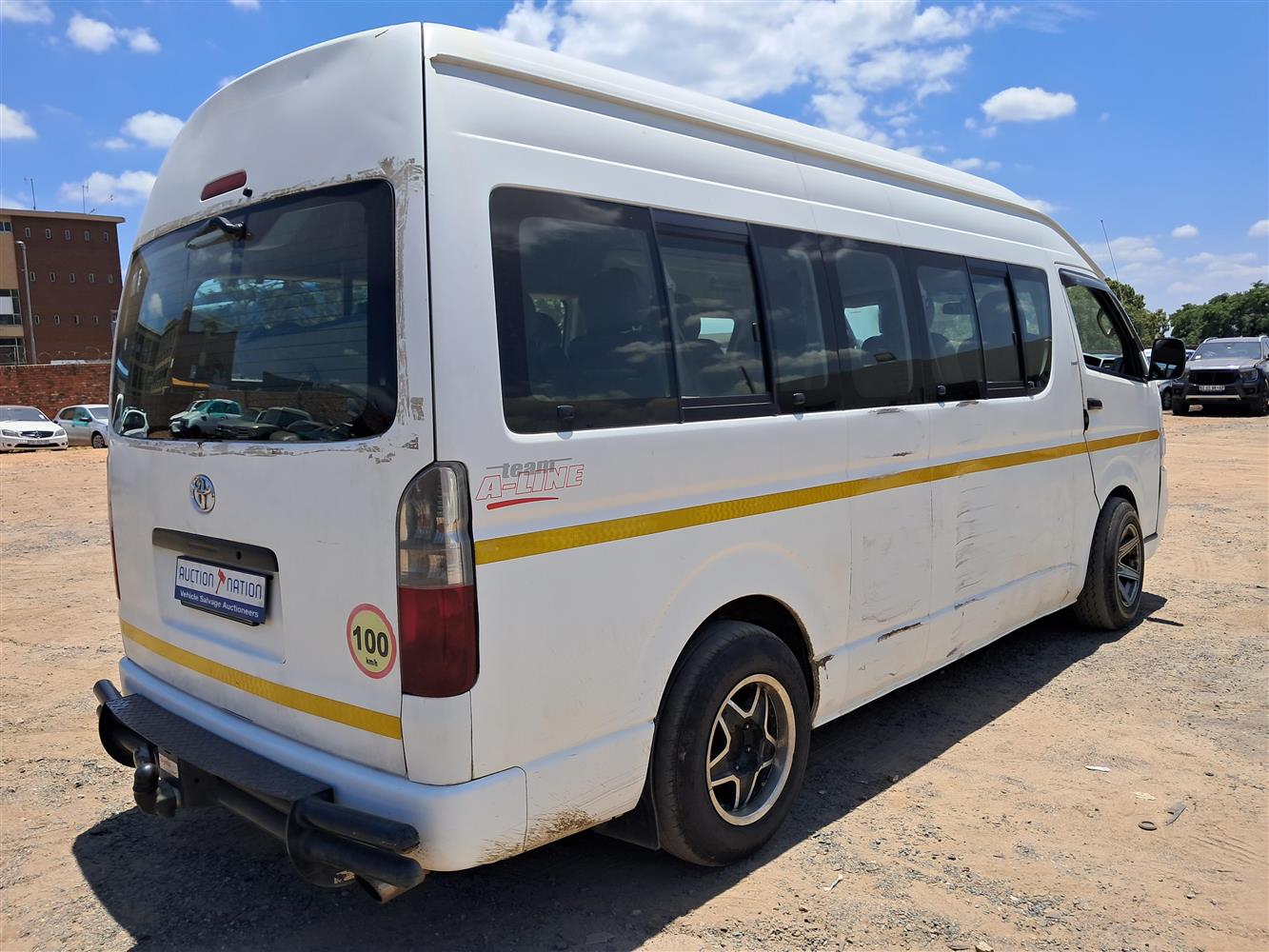 Toyota Quantum Rear Auction Nation - TOYOTA QUANTUM 2.7 14 SEAT
