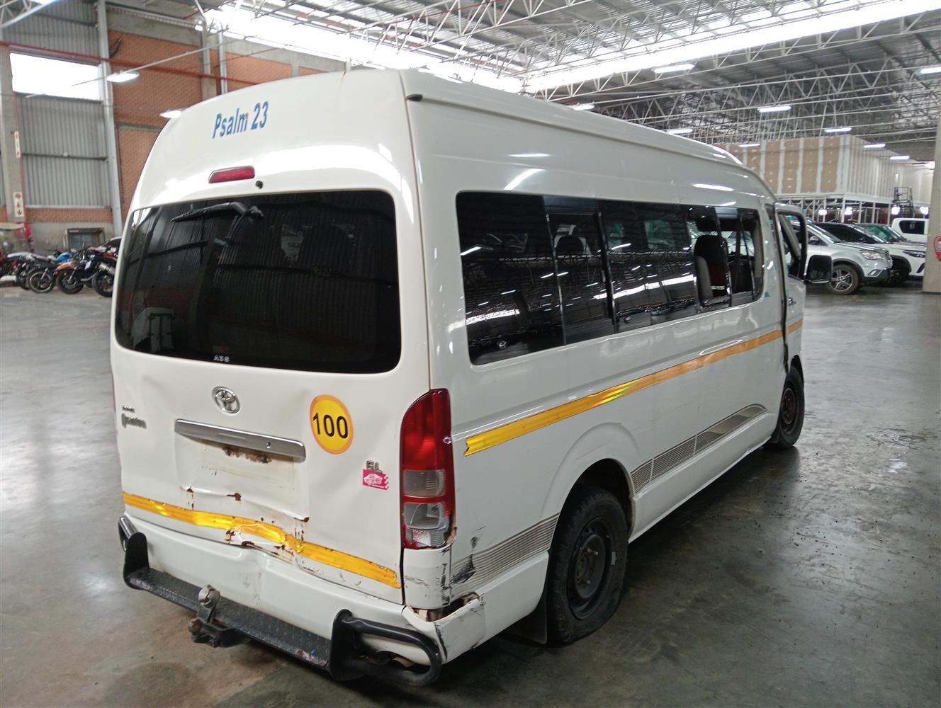 Toyota Quantum Rear Auction Nation - TOYOTA QUANTUM