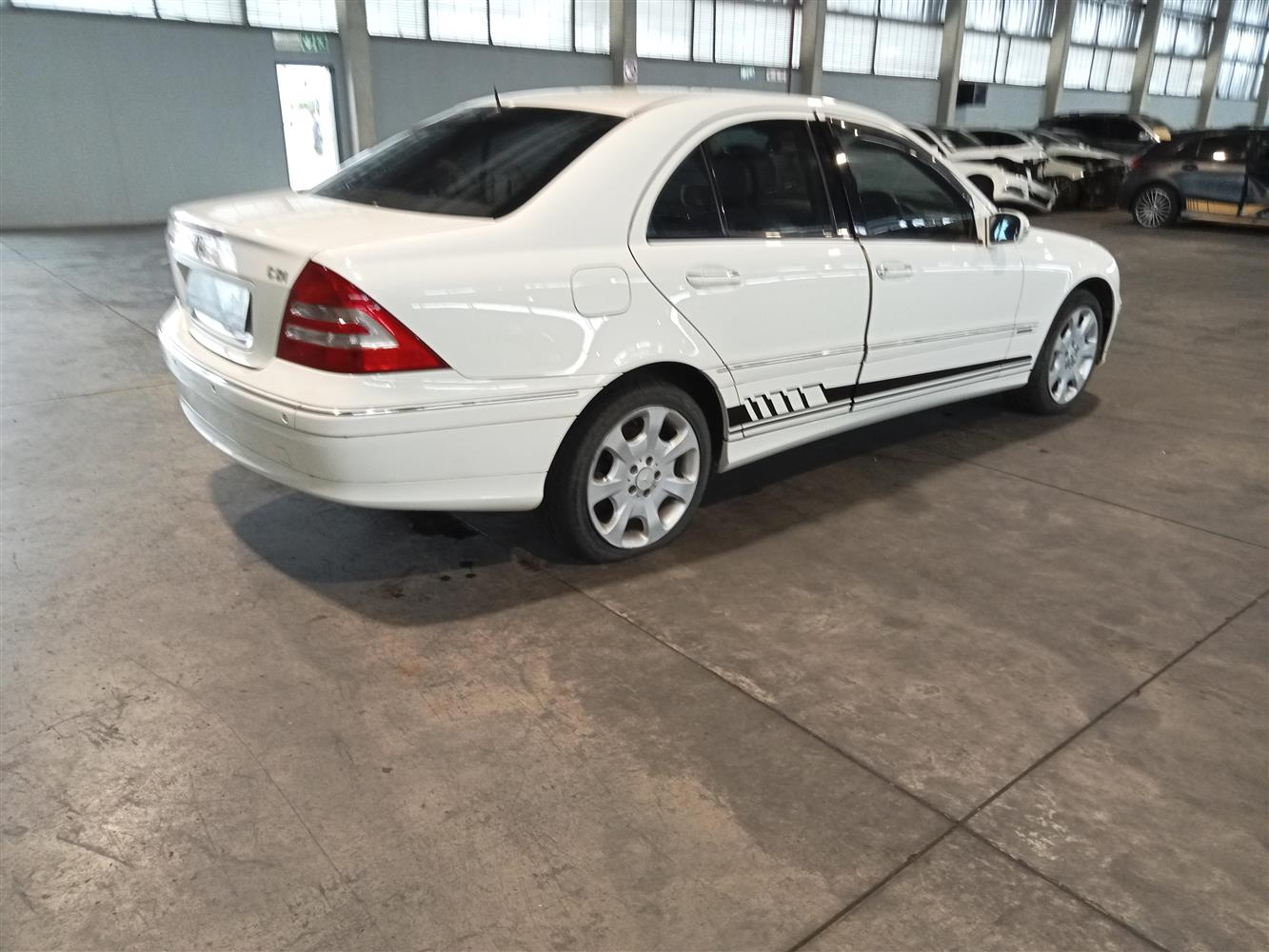 W203 Right Inner Rocker Panel Auction Nation - MERCEDES-BENZ W203