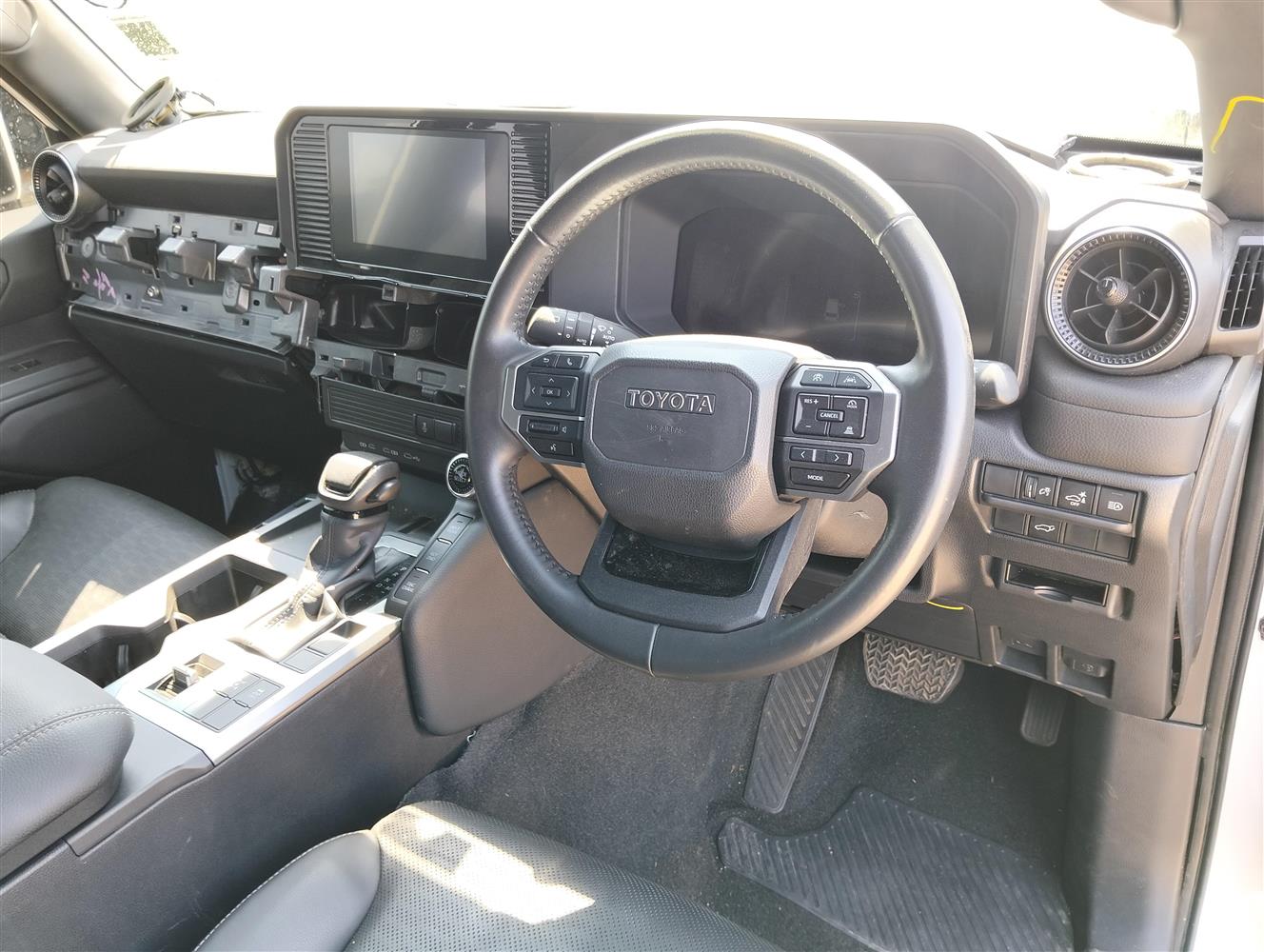 Auction Nation - TOYOTA PRADO TX 2.8GD A/T