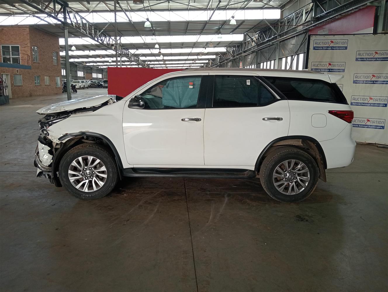 Auction Nation - TOYOTA FORTUNER 2.4GD-6 R/B A/T