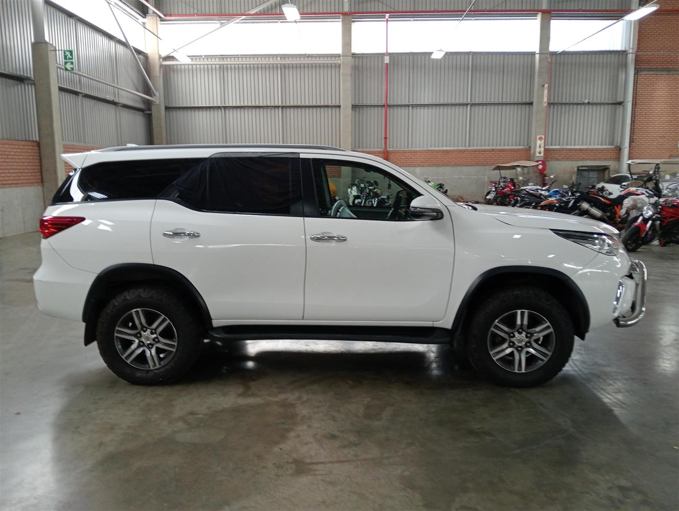 Auction Nation - TOYOTA FORTUNER 2.4GD-6 R/B A/T
