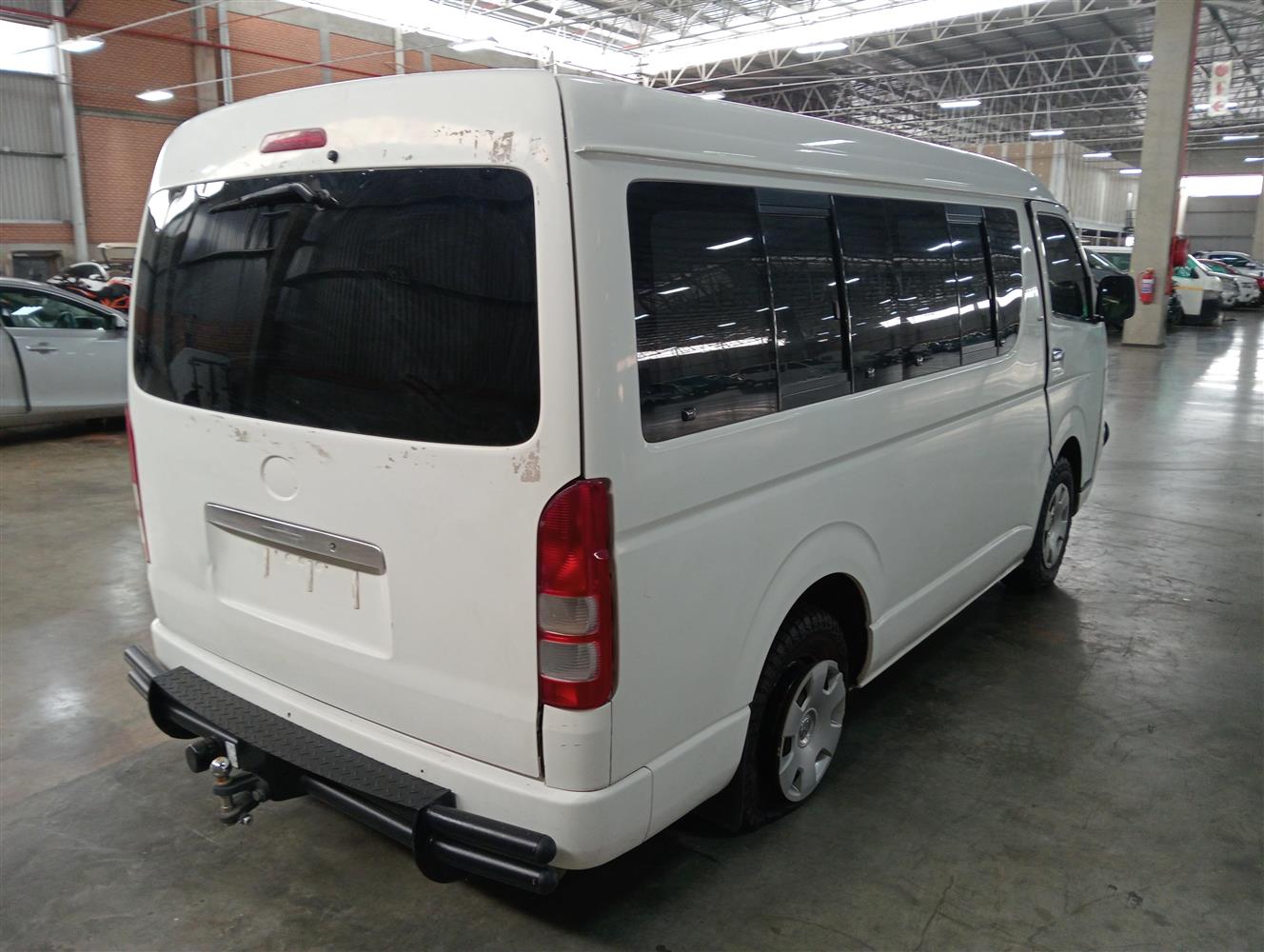 Toyota Quantum Rear Auction Nation - TOYOTA QUANTUM 2.7 10 SEAT