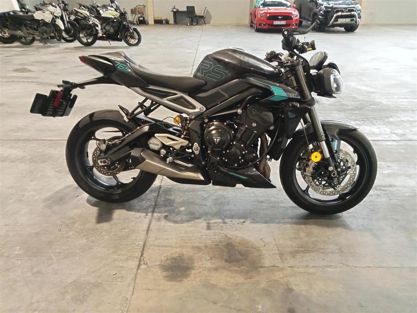 Auction Nation - TRIUMPH STREET TRIPLE RS