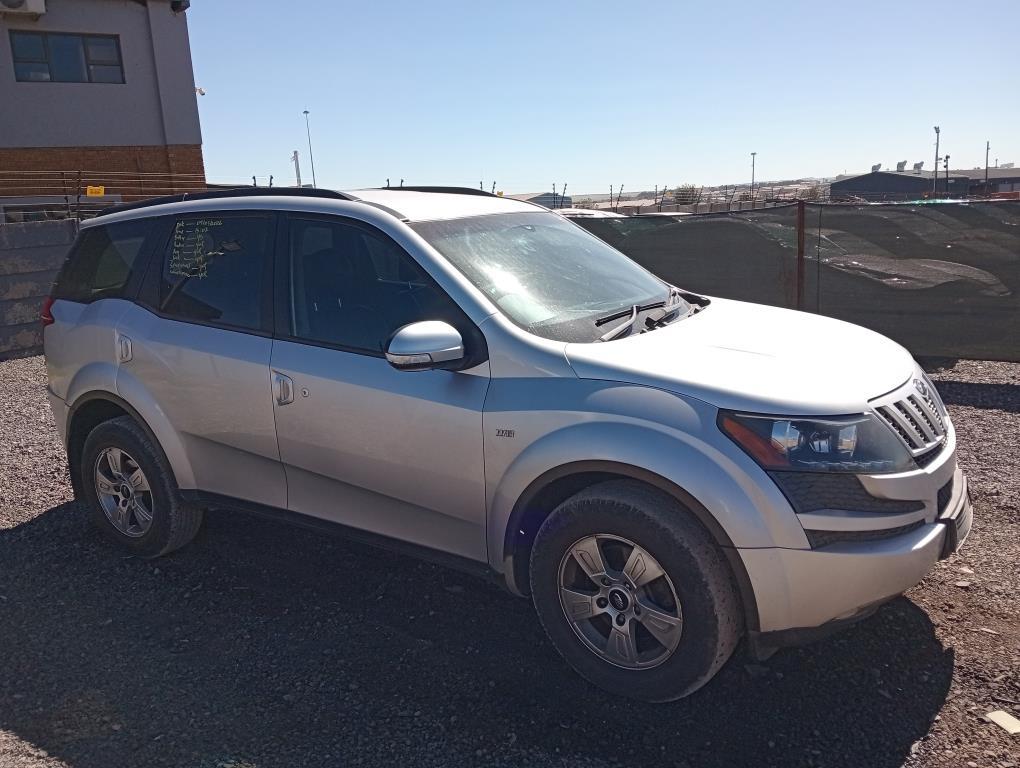 Xuv 500 Rexton Auction Nation - MAHINDRA XUV 500 RHD