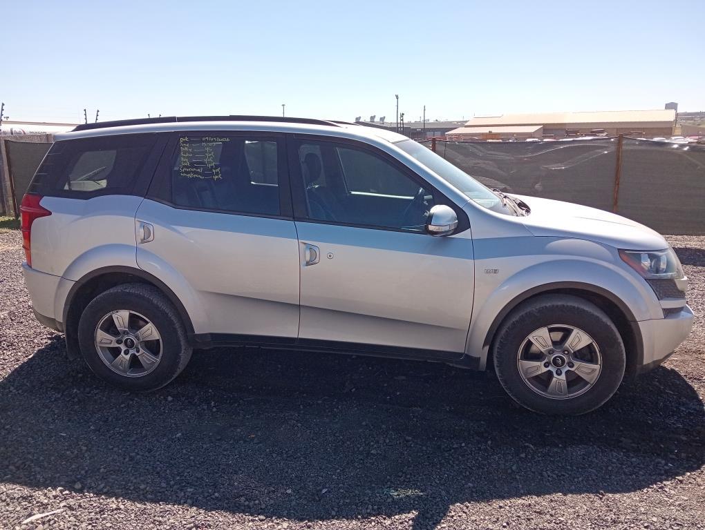 Xuv 500 Rexton Auction Nation - MAHINDRA XUV 500 RHD