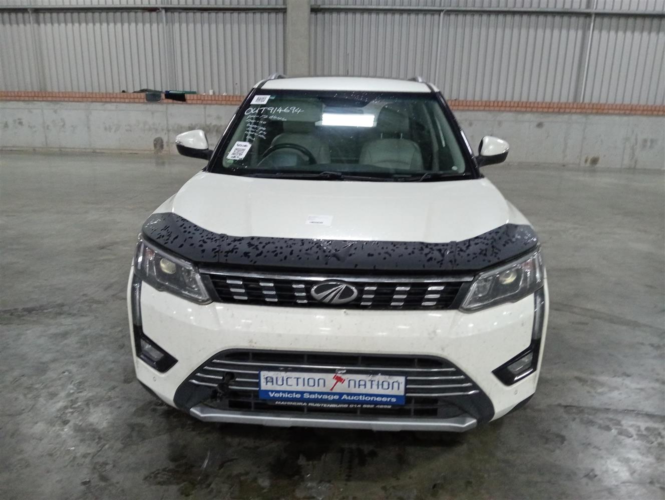 Auction Nation - MAHINDRA XUV300 (W8)